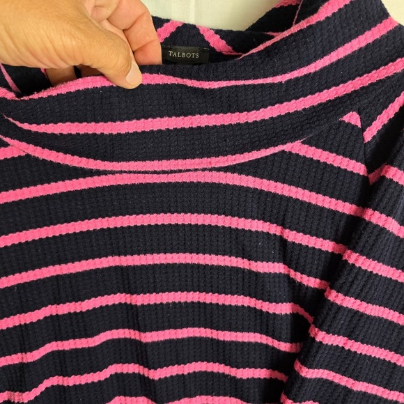 Talbots Sweater M Navy Pink‎ Stripe Waffle Knit Cowl Neck Pullover Casual Top - Picture 4 of 8